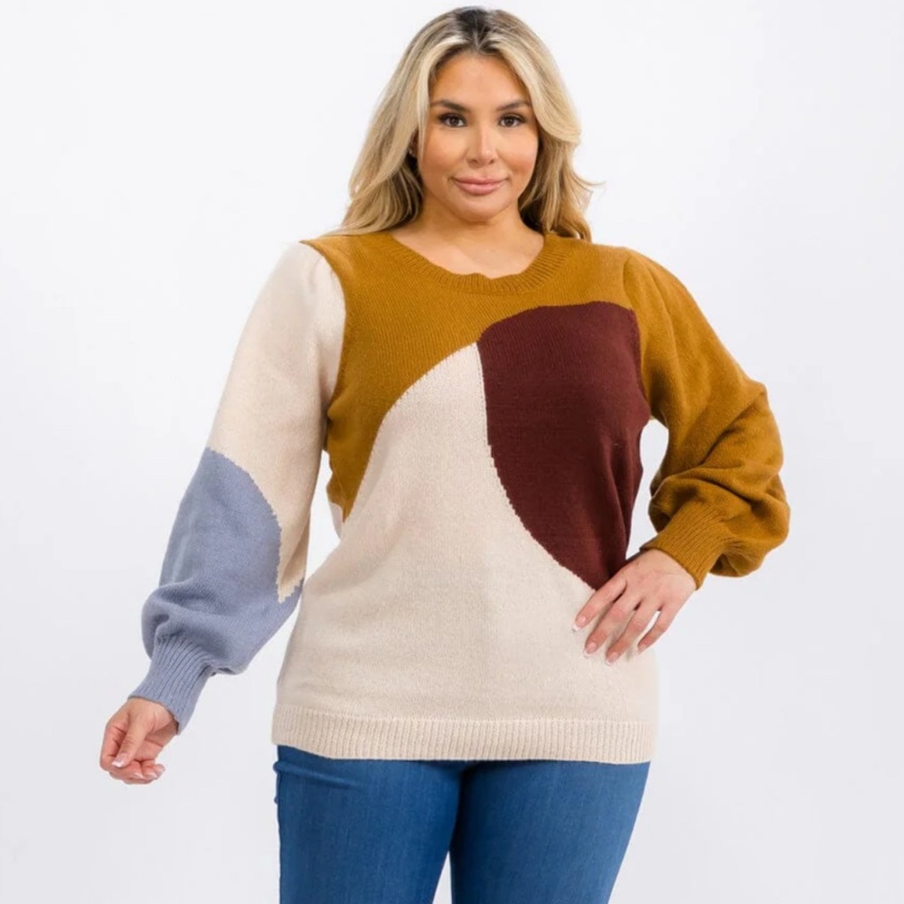 Chic Curves Abstract Pullover - Picture 2 of 4